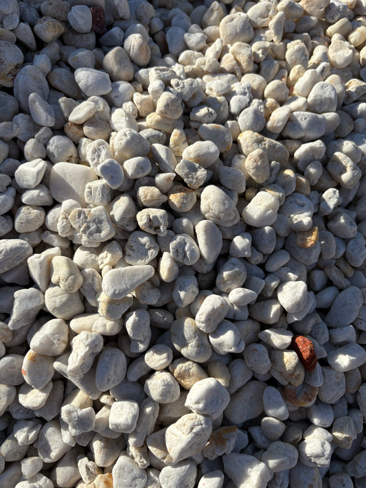 Cream Pebble 20MM Decorative Rock & Pebbles – Bulk Delivery Mornington Peninsula & Melbourne